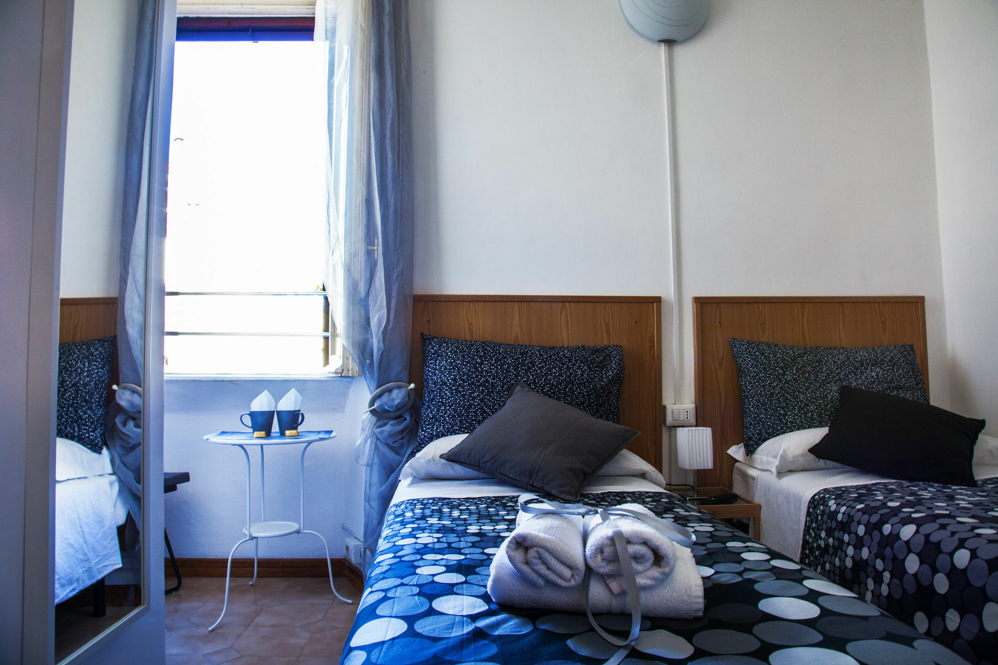 Sistina Vatican Rooms Рим Екстер'єр фото
